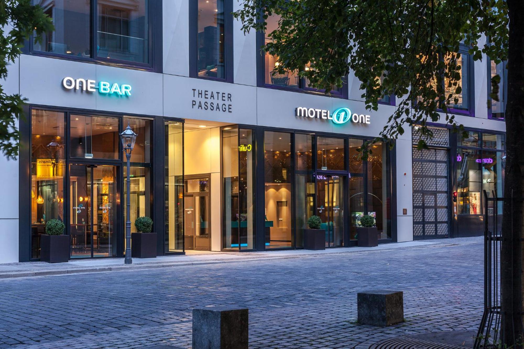 Motel One Leipzig-Augustusplatz Bagian luar foto